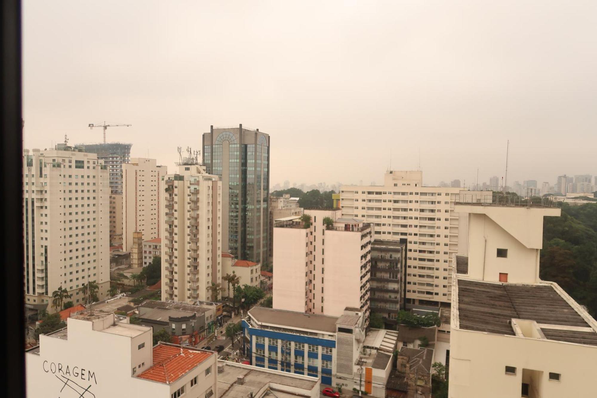 Lunare Pinheiros Apartamento *